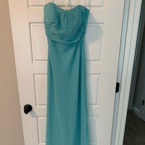 Light teal formal dress. Size 2. David's bridal